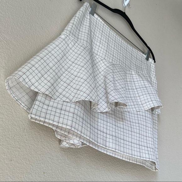 Joie Botan White Plaid Ruffle Tiered Mini Skirt, size 8 - Picture 8 of 16